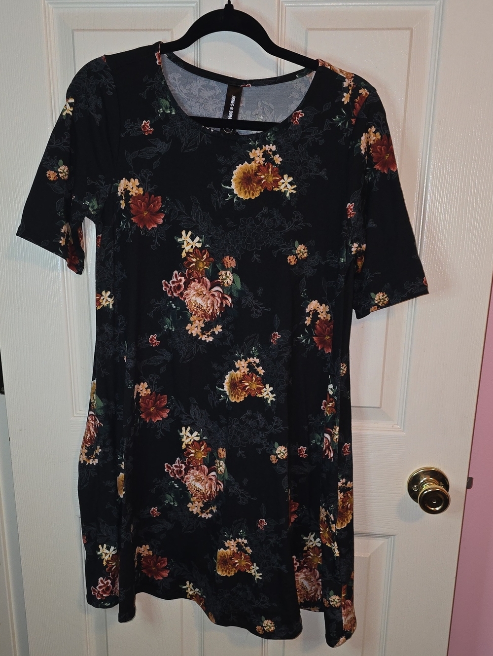 Agnes & Dora Black Floral Short Sleeve Swing Tunic with Rust and Mustard Blooms